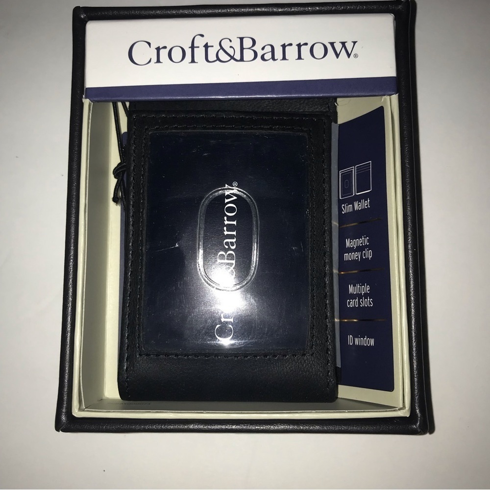 CROFT & Barrow black wallet